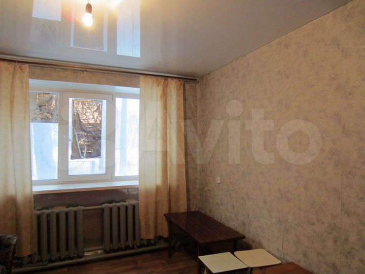 Комната 11,7 м² в 9-к., 1/5 эт.