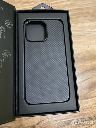 Чехлы Iphone13 pro