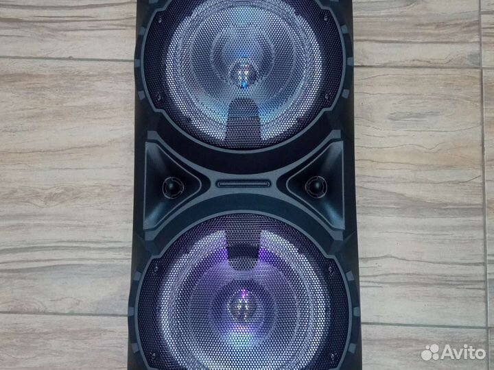 Блютуз колонка 3