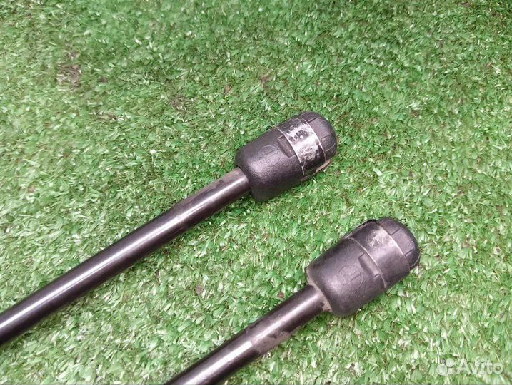 Амортизаторы крышки багажника Ford focus 2 седан