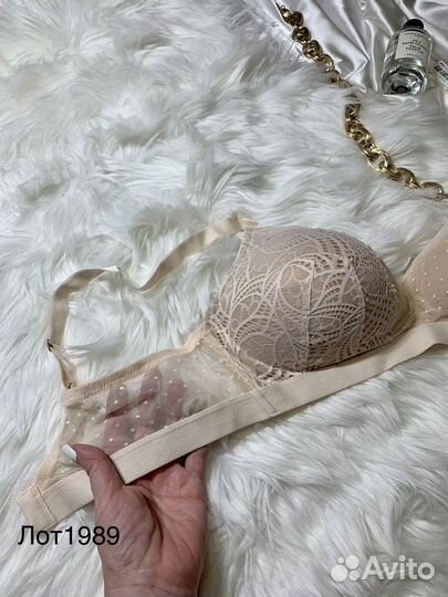 Бюстгальтер