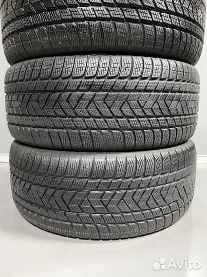 Pirelli Scorpion Winter 275/40 R22