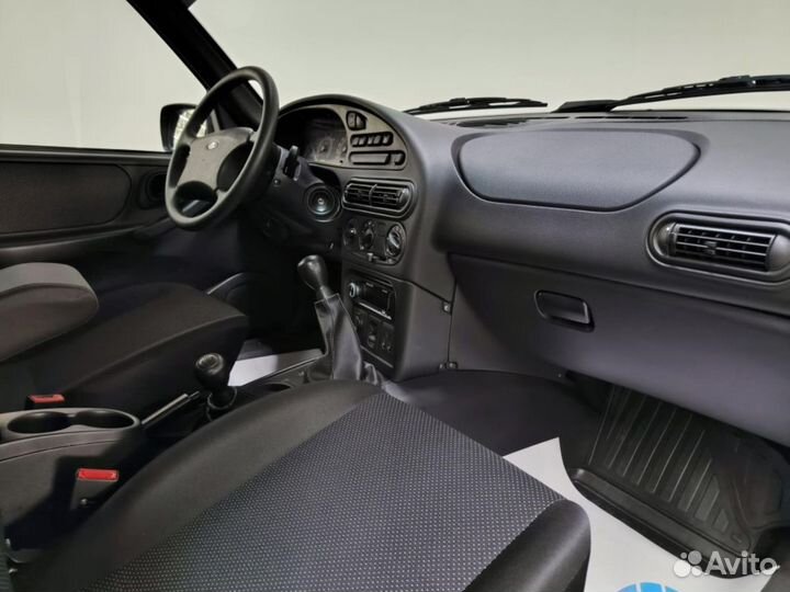 ВАЗ Niva Travel 1.7 МТ, 2023, 12 123 км