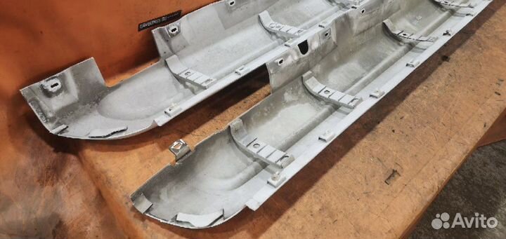 Пороги белые bmw x3 e83