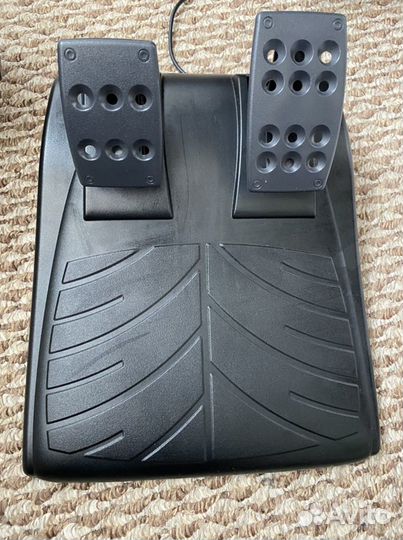 Игровой руль logitech