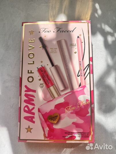 Набор too faced Army Of Love Makeup Essentials Set