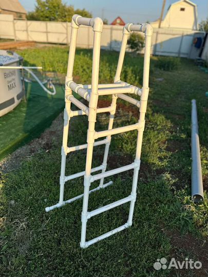 Лестница для каркасного бассейна