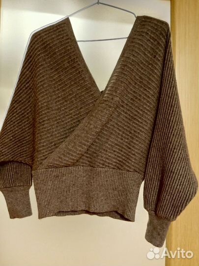 Вязаный костюм женский с юбкой