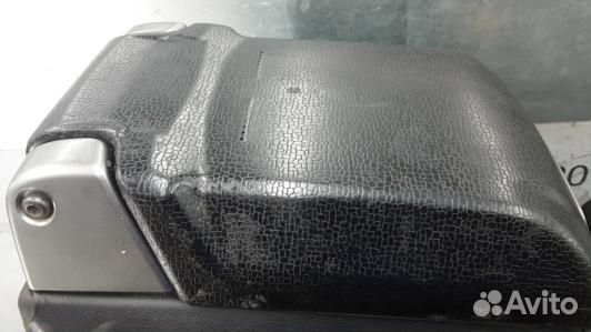 Подлокотник центральный land rover discovery 3 (DM