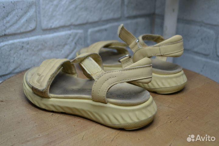 Сандалии ecco 30