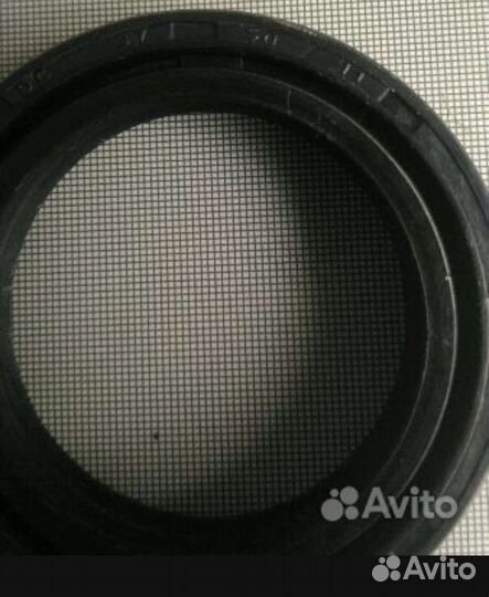 Сальники на вилку 37*50*11