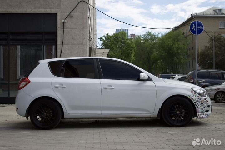 Kia Ceed 2.0 МТ, 2010, 301 550 км