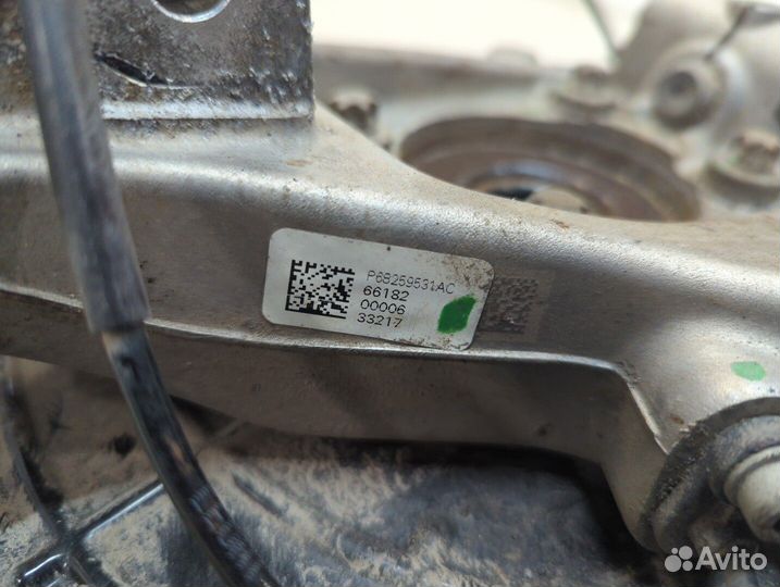 Ступица (кулак, цапфа) левая передняя Jeep Compass 2017, 2018