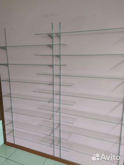 Стеклянная полка