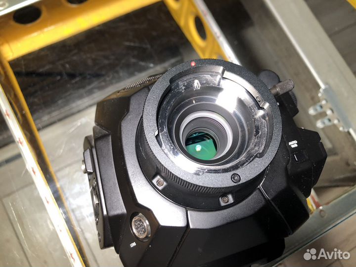 Blackmagic ursa mini 4.6k pro b4/ef