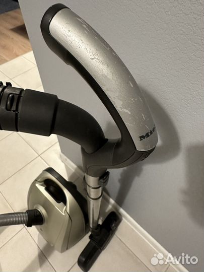 Пылесос Miele S6730