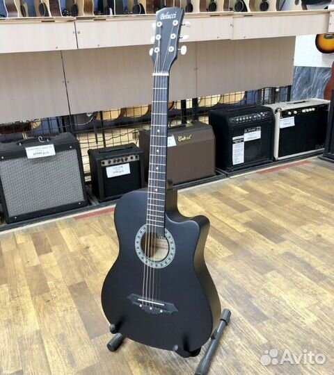 Гитара новая