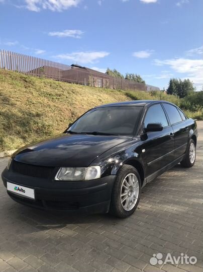 Volkswagen Passat 1.8 МТ, 1998, 310 000 км