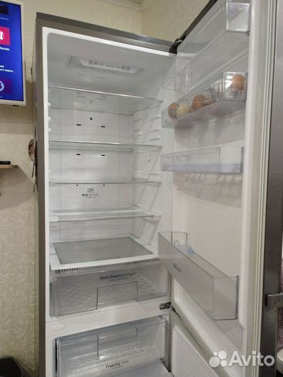 Холодильник бу lg