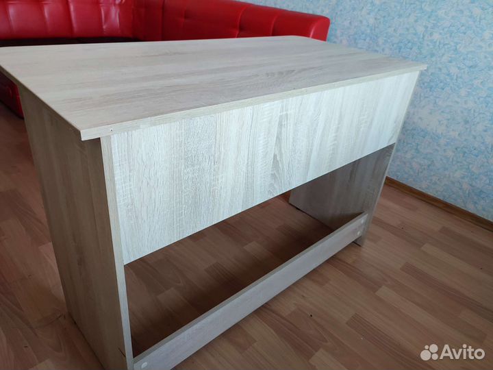 Стол офисный