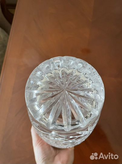 Хрустальная ваза