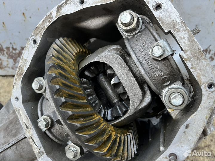 Передний редуктор новый ваз 21213, 2121 нива