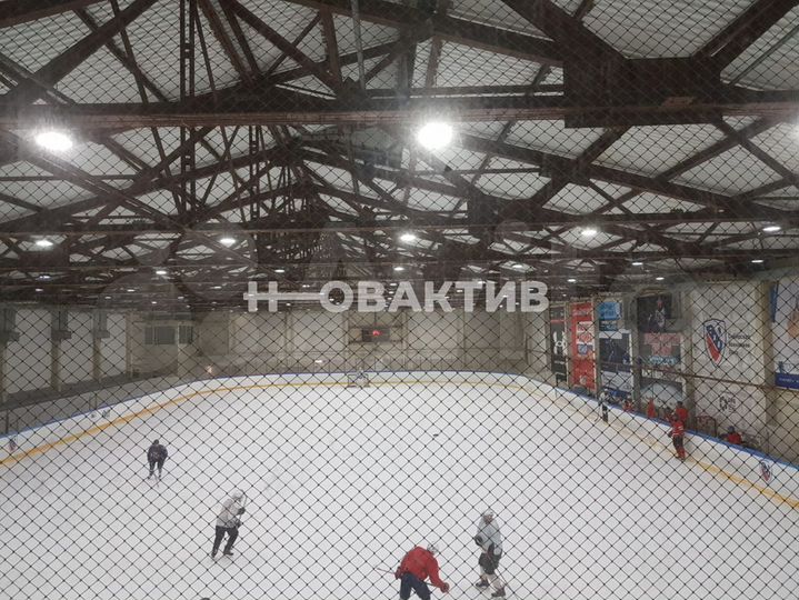 Продам помещение свободного назначения, 3959 м²