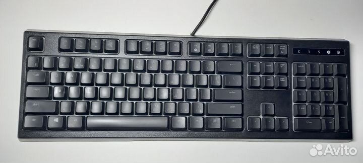 Клавиатура Razer ornata chroma v2