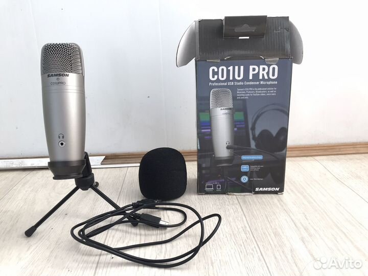 Микрофон студийный samson