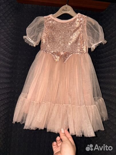 Платье праздничное