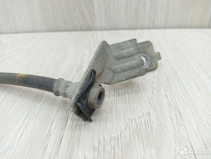 Шланг тормозной задний левый Hyundai Solaris 2