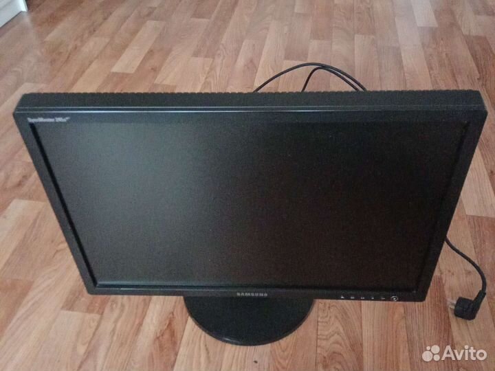 Монитор Samsung syncmaster 245B plus