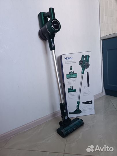 Пылесос ручной (handstick) Haier HVC400H