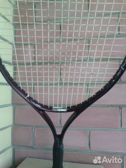 Ракетка для большого тенниса