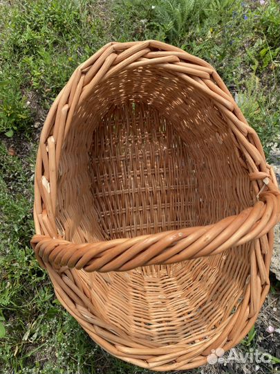 Корзинки плетеные из ивы