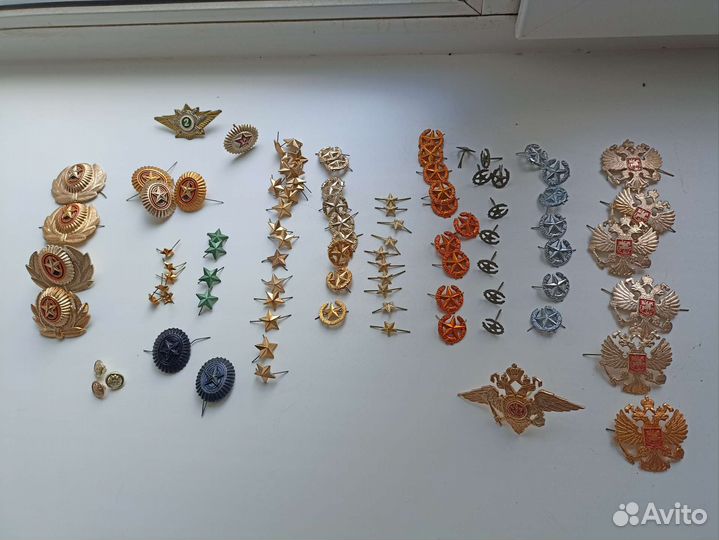 Кокарды, звездочки