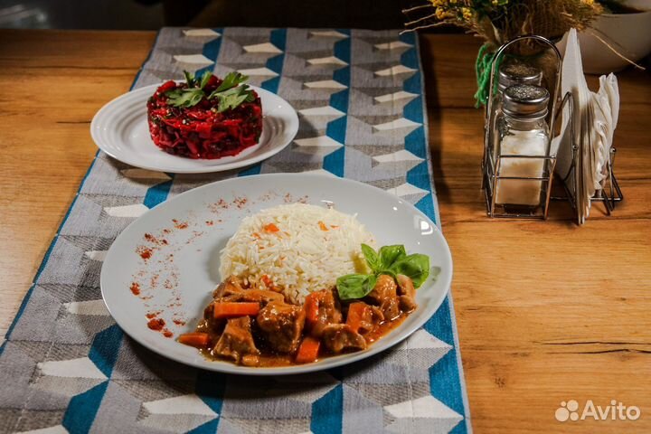 Продам готовый бизнес кафе-столовая