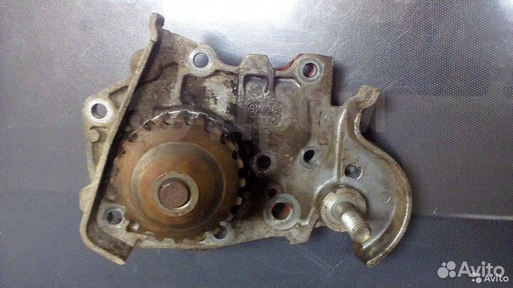 Помпа (насос водяной) Renault Logan 1.4 и 1.6