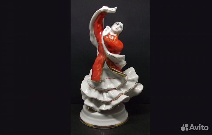 Статуэтка Танцующая башкирка, дфз Вербилки, 1961