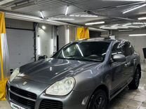 Porsche Cayenne Turbo 4.5 AT, 2005, 250 000 км, с пробегом, цена 666 000 руб.