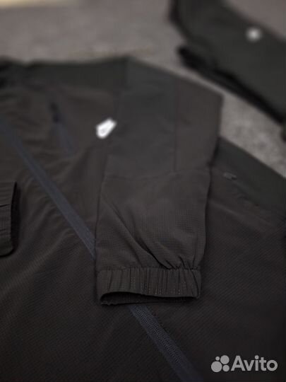 Спортивные костюмы Nike