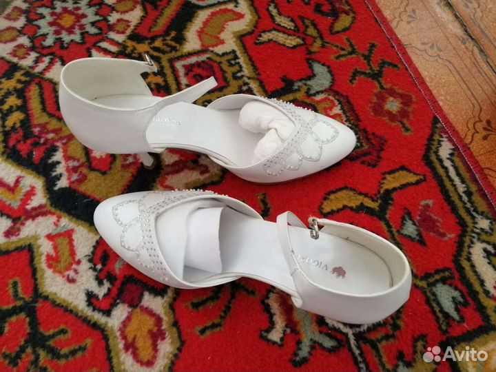 Туфли женские