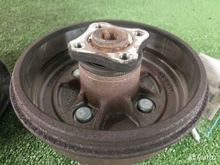 Ступица задняя левая Nissan March AK12 CR12DE 2005