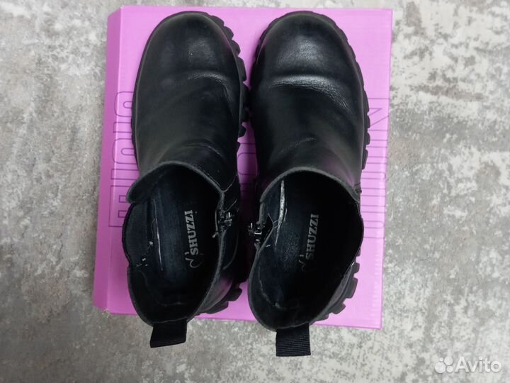 Ботинки демисезонные 37 размер