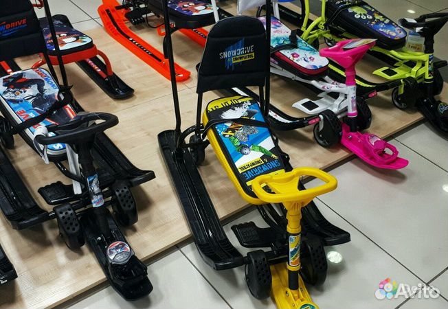 Снегокат санки на лыжах новые