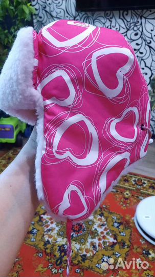 Шапка для девочки новая на 2 года