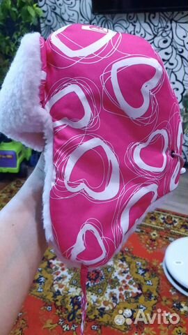 Шапка для девочки новая на 2 года