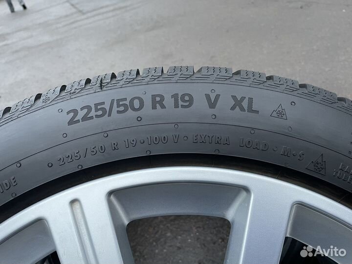 Зимние колеса Audi Q3 RS Q3 R19 оригинал