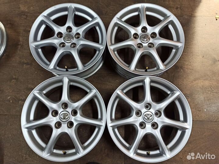 Диски 17 5х114,3 оригинал Тойота из Японии