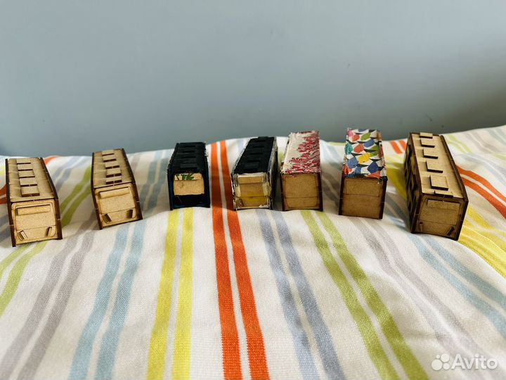 Модель автобусов, игры, лото, обучающте пазлы